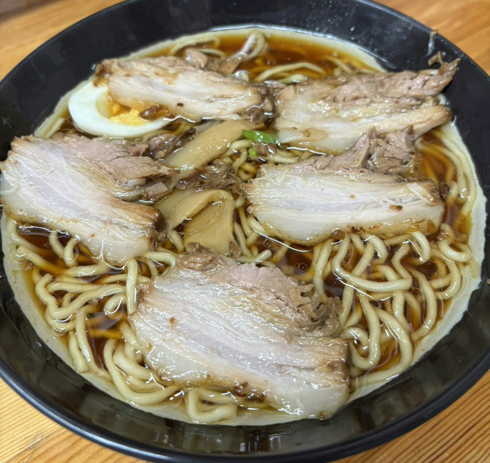 A bowl of shoyu ramen topped with generous slices of chashu at Kita Otsuka Ramen in Tokyo.