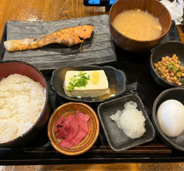 Explore Japanese set meal restaurants and discover traditional teishoku dishes across Japan