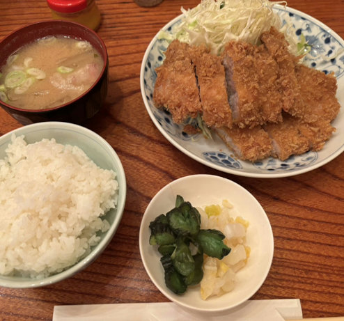 Explore Japanese tonkatsu restaurants and discover different styles of pork cutlet across Japan