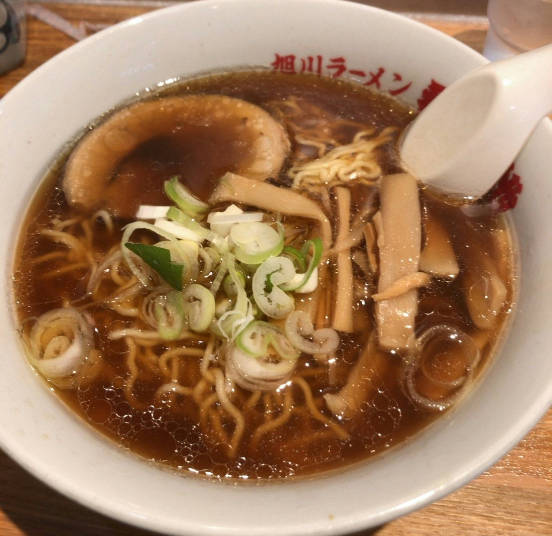 A bowl of Asahikawa-style shoyu ramen served at Bangaichi in Yaesu near Tokyo Station.