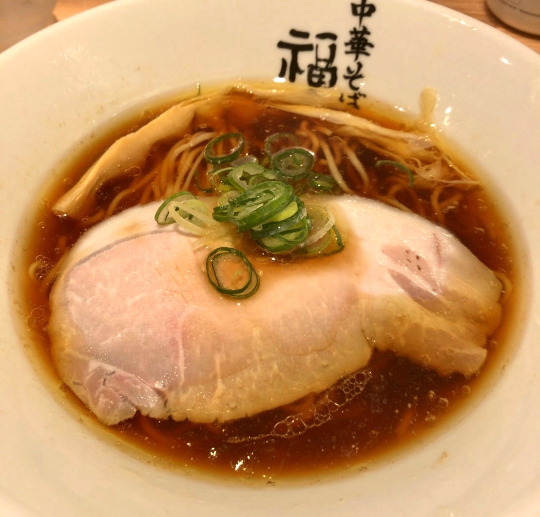 A bowl of classic chicken-based shoyu ramen served at Fukumi in KITTE Marunouchi near Tokyo Station.