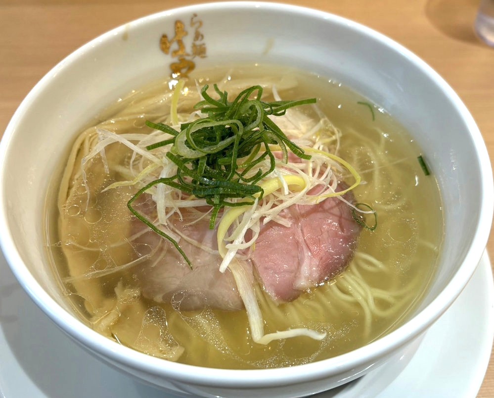 A bowl of shio ramen served at Hayashida Shimbashi in Tokyo.